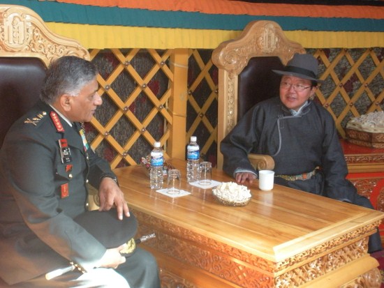 General Singh also had a meeting with President Tsakhiagiin Elbegdorj.